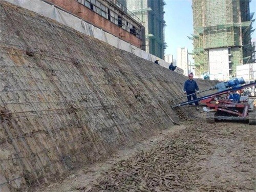 东乡建筑边坡支护